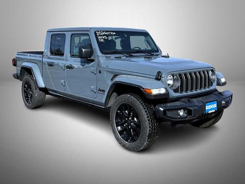 2025 Jeep Gladiator Nighthawk
