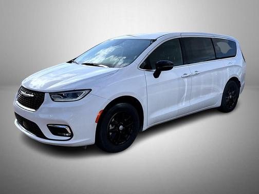 Bright White Clearcoat 2025 Chrysler Pacifica L