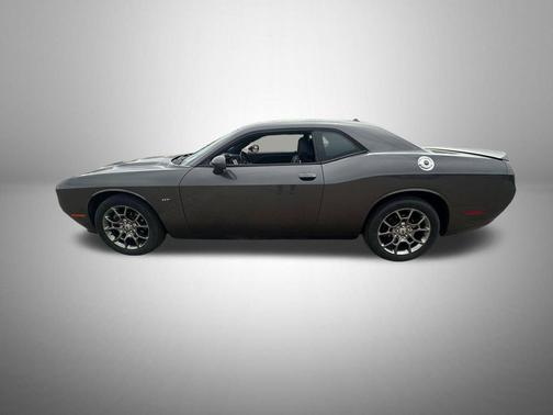 Granite Pearlcoat 2017 Dodge Challenger GT