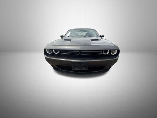 Granite Pearlcoat 2017 Dodge Challenger GT