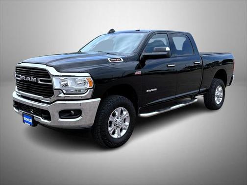 2019 RAM 2500 Big Horn Crew Cab 4x4 6'4' Box