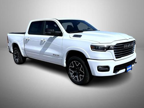 Bright White Clearcoat 2026 RAM 1500 Laramie