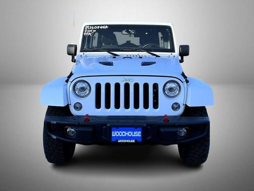 Bright White Clearcoat 2017 Jeep Wrangler Unlimited Rubicon