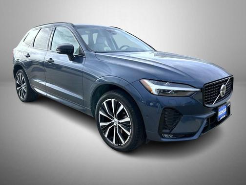 Denim Blue Metallic 2023 Volvo XC60 B5 Plus Dark Theme