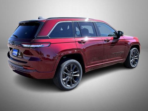 Velvet Red Pearlcoat 2026 Jeep Grand Cherokee Limited