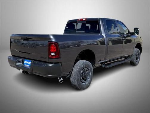 2025 RAM 2500 Tradesman Crew Cab 4x4 6'4' Box