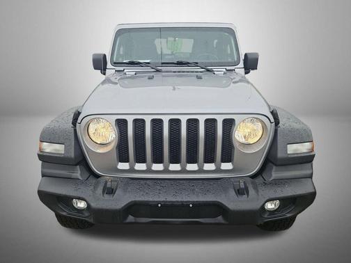 Snazzberry Pearlcoat 2021 Jeep Wrangler Islander 4x4