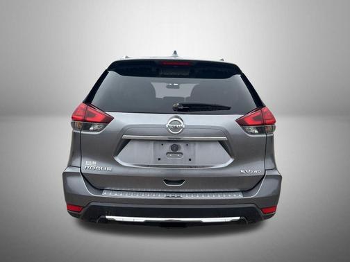 Gun Metallic 2017 Nissan Rogue SV