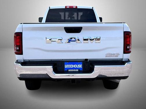 2025 RAM 2500 Tradesman Crew Cab 4x4 8' Box