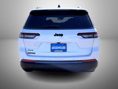 Bright White Clearcoat 2026 Jeep Grand Cherokee L Limited
