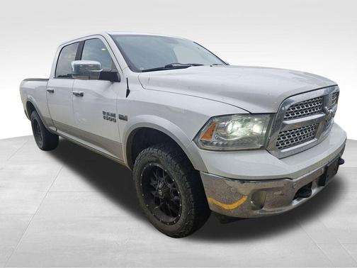 2014 RAM 1500 Laramie