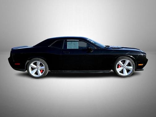 2009 Dodge Challenger SRT8