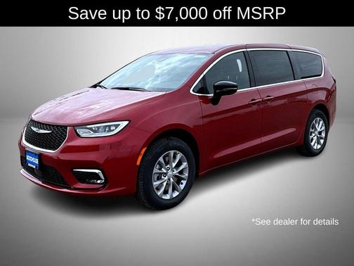 Red Hot Pearlcoat 2026 Chrysler Pacifica L