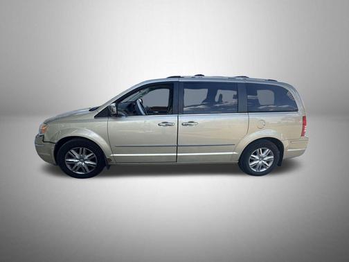 White Gold Clearcoat 2010 Chrysler Town & Country Limited