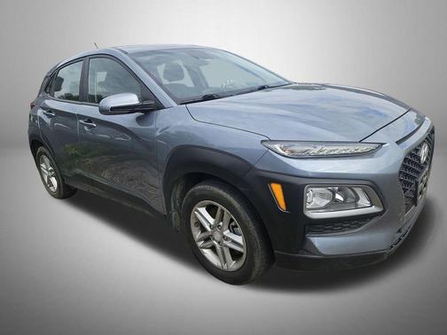 Sonic Silver 2019 Hyundai KONA SE