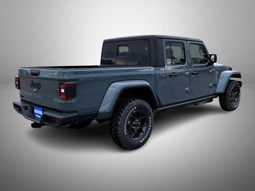 Anvil Clearcoat 2026 Jeep Gladiator Willys 4x4