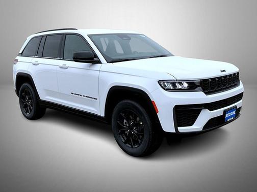 2026 Jeep Grand Cherokee Altitude