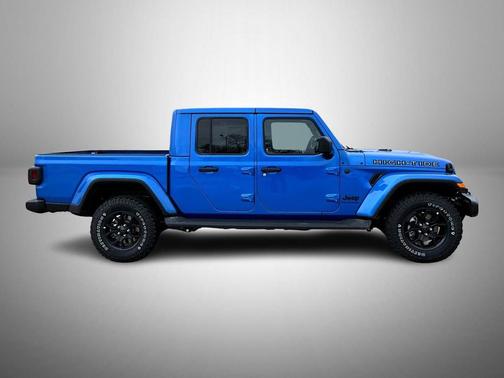 2025 Jeep Gladiator High Tide