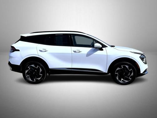 Glacial White Pearl 2023 Kia Sportage SX-Prestige