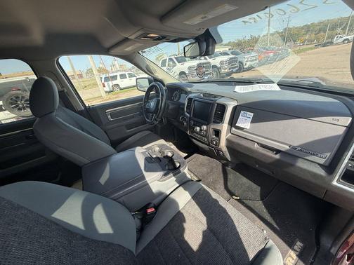 2016 RAM 1500 Big Horn