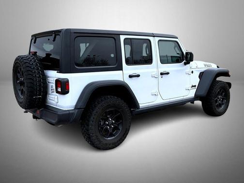 Bright White Clearcoat 2025 Jeep Wrangler Willys