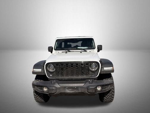 Bright White Clearcoat 2025 Jeep Wrangler Willys