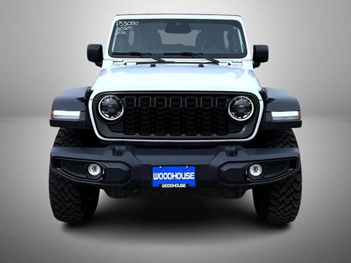 Bright White Clearcoat 2025 Jeep Wrangler Willys