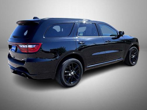 DB Black Crystal Clearcoat 2025 Dodge Durango GT Plus