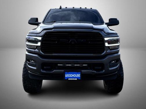 2021 RAM 3500 Laramie Crew Cab 4x4 6'4' Box