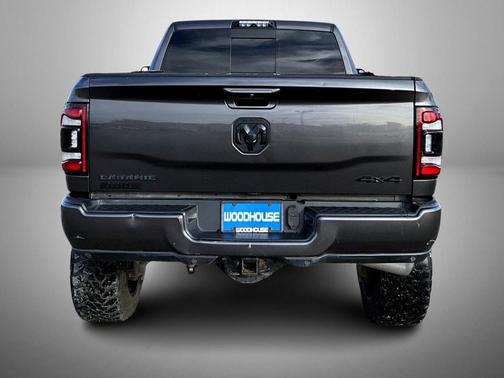 2021 RAM 3500 Laramie Crew Cab 4x4 6'4' Box