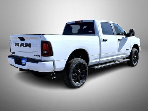 Bright White Clearcoat 2026 RAM 2500 Big Horn Crew Cab 4x4 6'4' Box