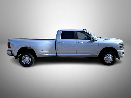 Silver Zynith 2026 RAM 3500 Laramie Crew Cab 4x4 8' Box