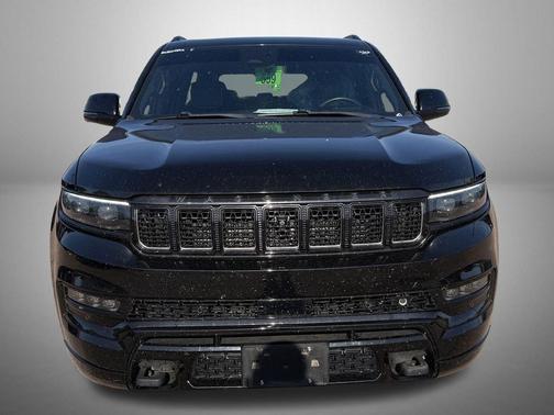 Diamond Black Crystal Pearlcoat 2023 Jeep Grand Wagoneer Series III Obsidian 4x4