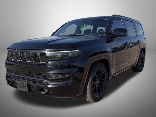 Diamond Black Crystal Pearlcoat 2023 Jeep Grand Wagoneer Series III Obsidian 4x4