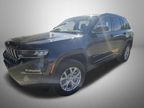 Midnight Sky 2024 Jeep Grand Cherokee Limited