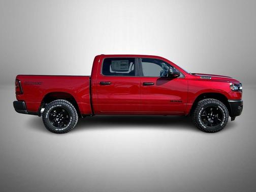 2026 RAM 1500 Warlock Crew Cab 4x4 5'7' Box