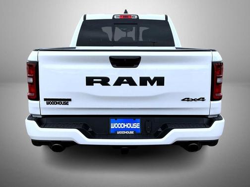 Bright White Clearcoat 2026 RAM 1500 Big Horn/Lone Star