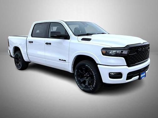 Bright White Clearcoat 2026 RAM 1500 Big Horn/Lone Star