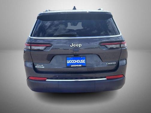 Baltic Gray Metallic Clearcoat 2026 Jeep Grand Cherokee L Altitude