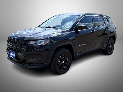Diamond Black Crystal Pearlcoat 2024 Jeep Compass Sport