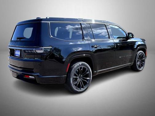 High Gloss Black 2026 Jeep Grand Wagoneer Summit Reserve 4x4