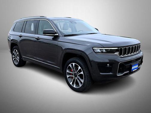 Baltic Gray Metallic Clearcoat 2021 Jeep Grand Cherokee L Overland