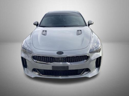 2019 Kia Stinger GT2