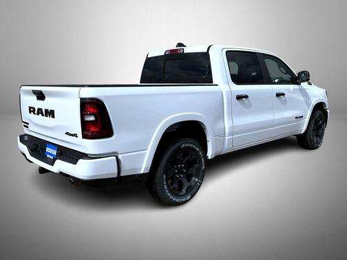 Bright White Clearcoat 2026 RAM 1500 Big Horn/Lone Star