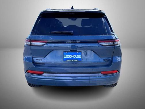 Steel Blue 2027 Jeep Grand Cherokee Summit