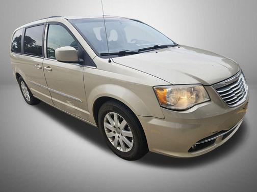 Cashmere/Sandstone Pearlcoat 2014 Chrysler Town & Country Touring