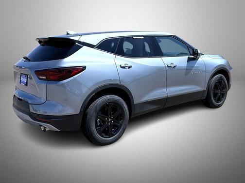 Sterling Gray Metallic 2025 Chevrolet Blazer 2LT