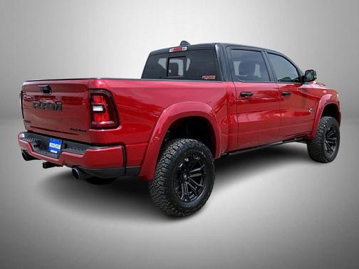 Molten Red Pearlcoat 2026 RAM 1500 Big Horn/Lone Star