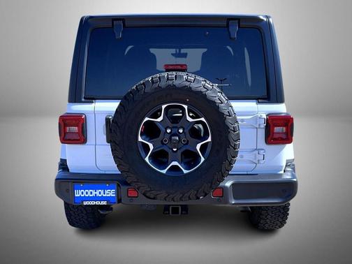 2023 Jeep Wrangler 4-Door Sahara 4x4