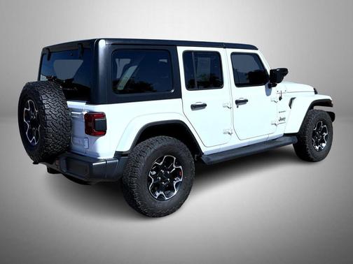 2023 Jeep Wrangler 4-Door Sahara 4x4